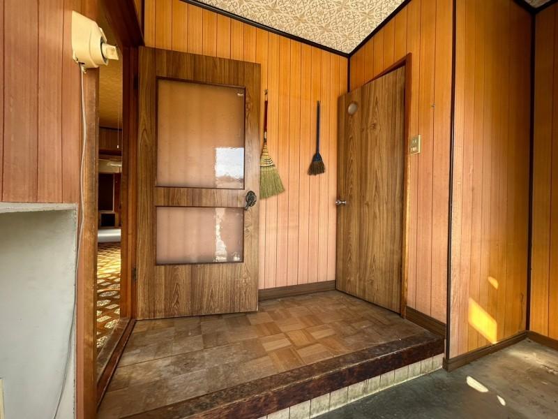 愛国東2丁目　二世帯 内観