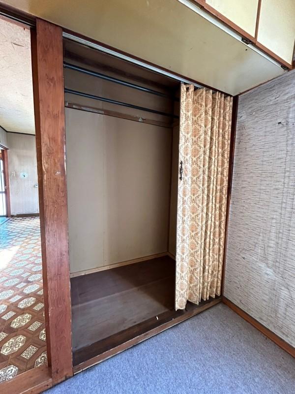 愛国東2丁目　二世帯 内観