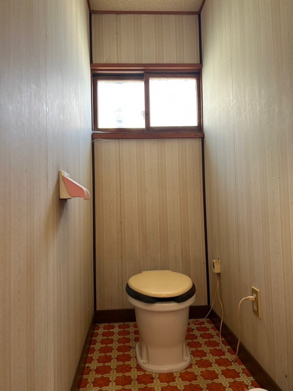 愛国東2丁目　二世帯 内観