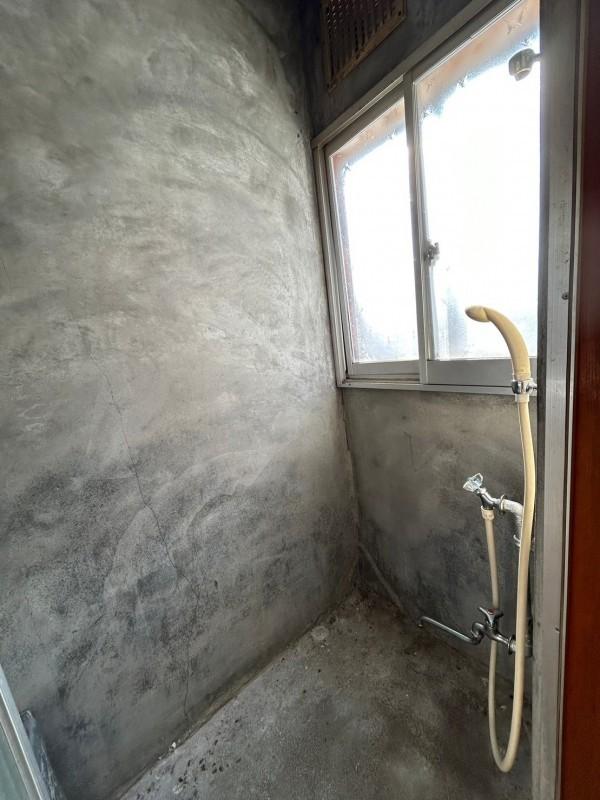 愛国東2丁目　二世帯 内観