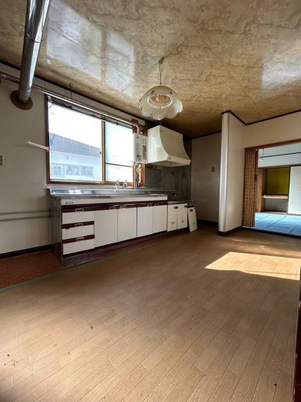 愛国東2丁目　二世帯 内観