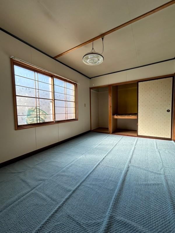 愛国東2丁目　二世帯 内観