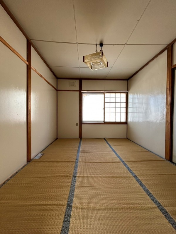 愛国東2丁目　二世帯 内観