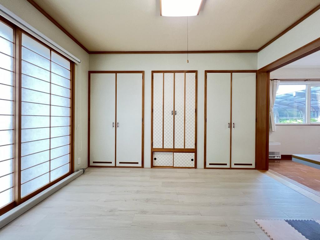 愛国西４丁目　中古戸建 内観