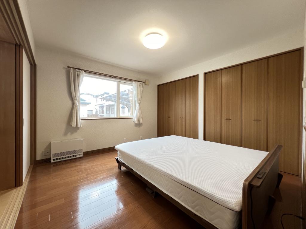 愛国西４丁目　中古戸建 内観