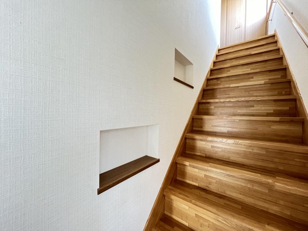 愛国西４丁目　中古戸建 内観