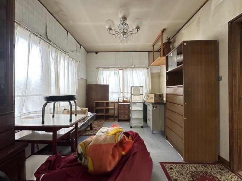 釧路市愛国西３丁目　中古戸建 内観