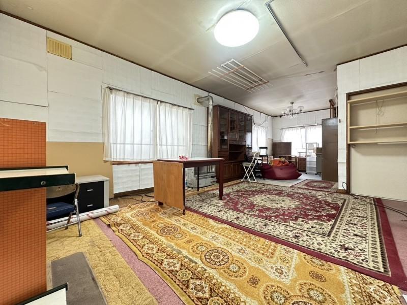 釧路市愛国西３丁目　中古戸建 内観