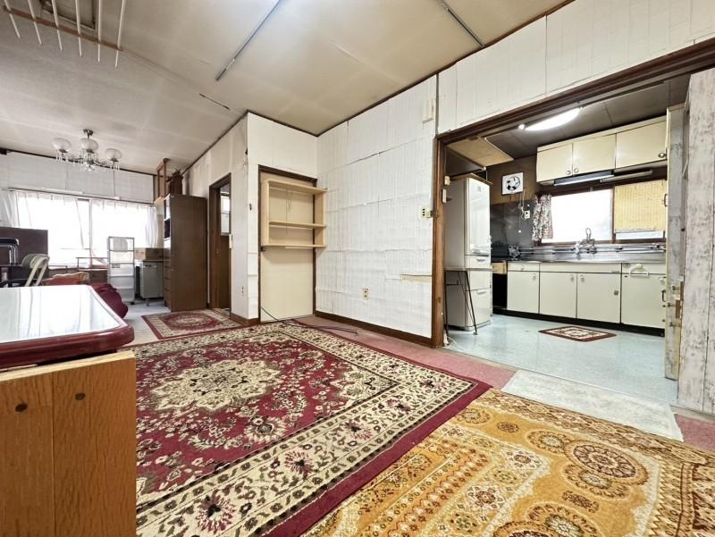 釧路市愛国西３丁目　中古戸建 内観