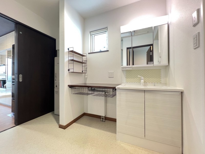 釧路市昭和中央３丁目　中古戸建 内観