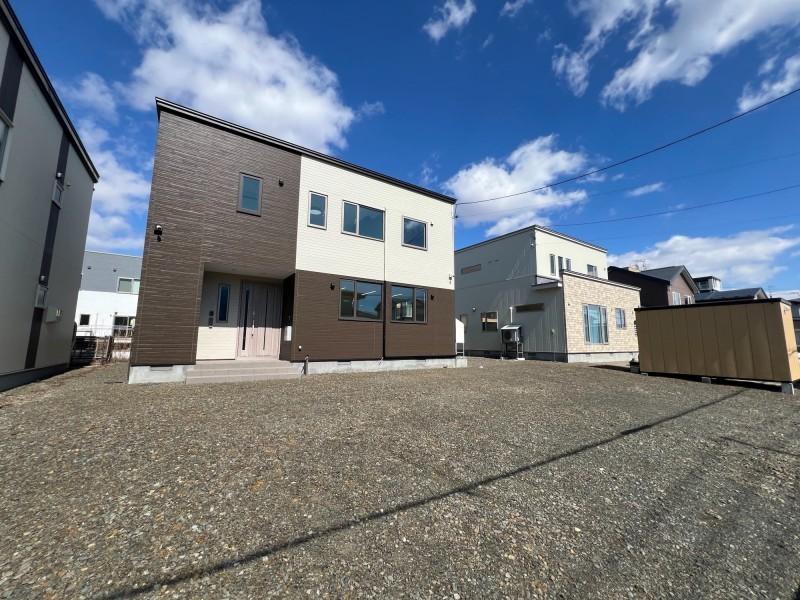 釧路市松浦町　築浅中古戸建 内観