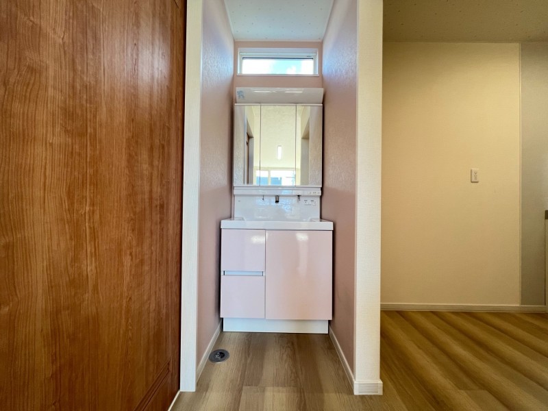 釧路市松浦町　築浅中古戸建 内観