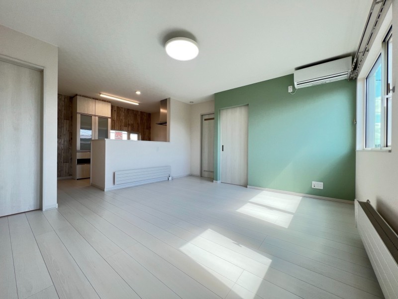 釧路市松浦町　築浅中古戸建 内観