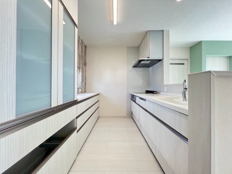 釧路市松浦町　築浅中古戸建 内観