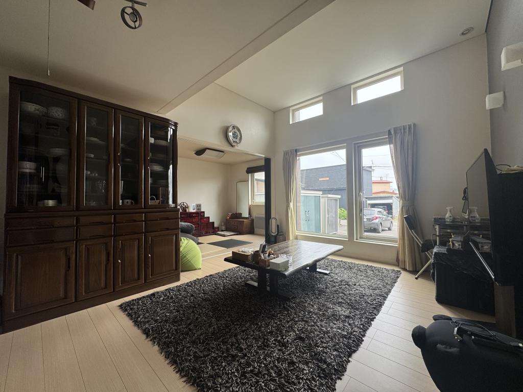 鳥取北9丁目【ミサワホーム施工】中古戸建 内観