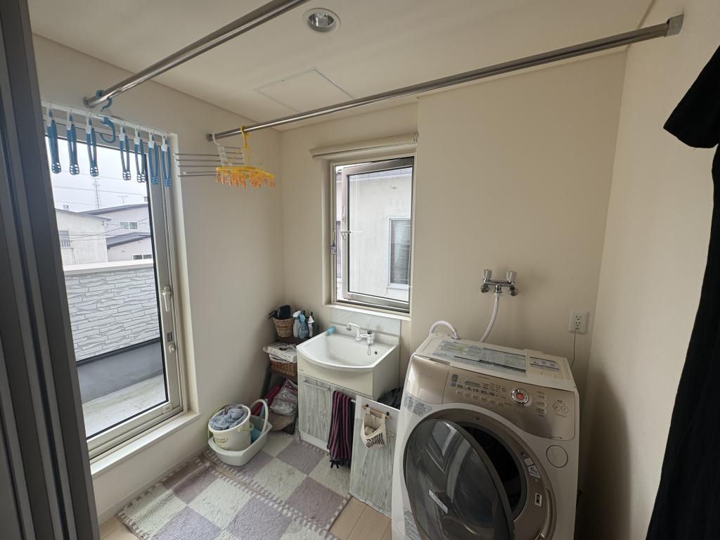 鳥取北9丁目【ミサワホーム施工】中古戸建 内観