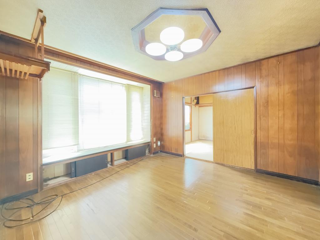 緑ヶ岡６丁目　中古戸建 内観