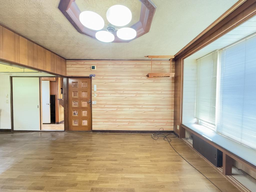 緑ヶ岡６丁目　中古戸建 内観