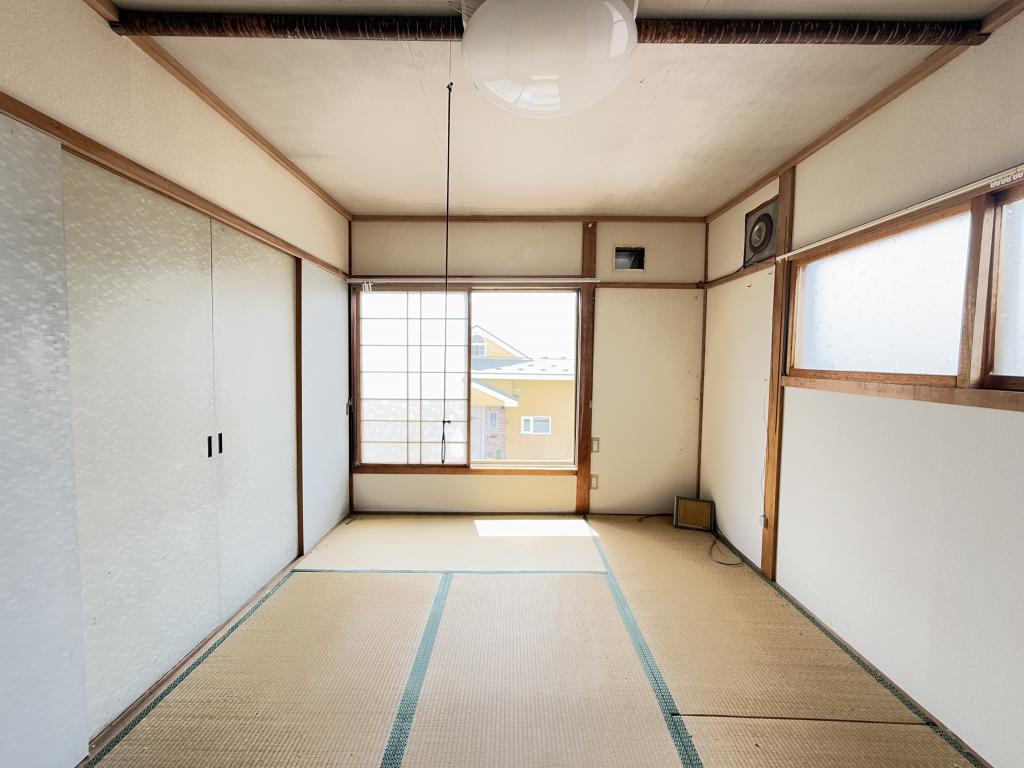 緑ヶ岡６丁目　中古戸建 内観