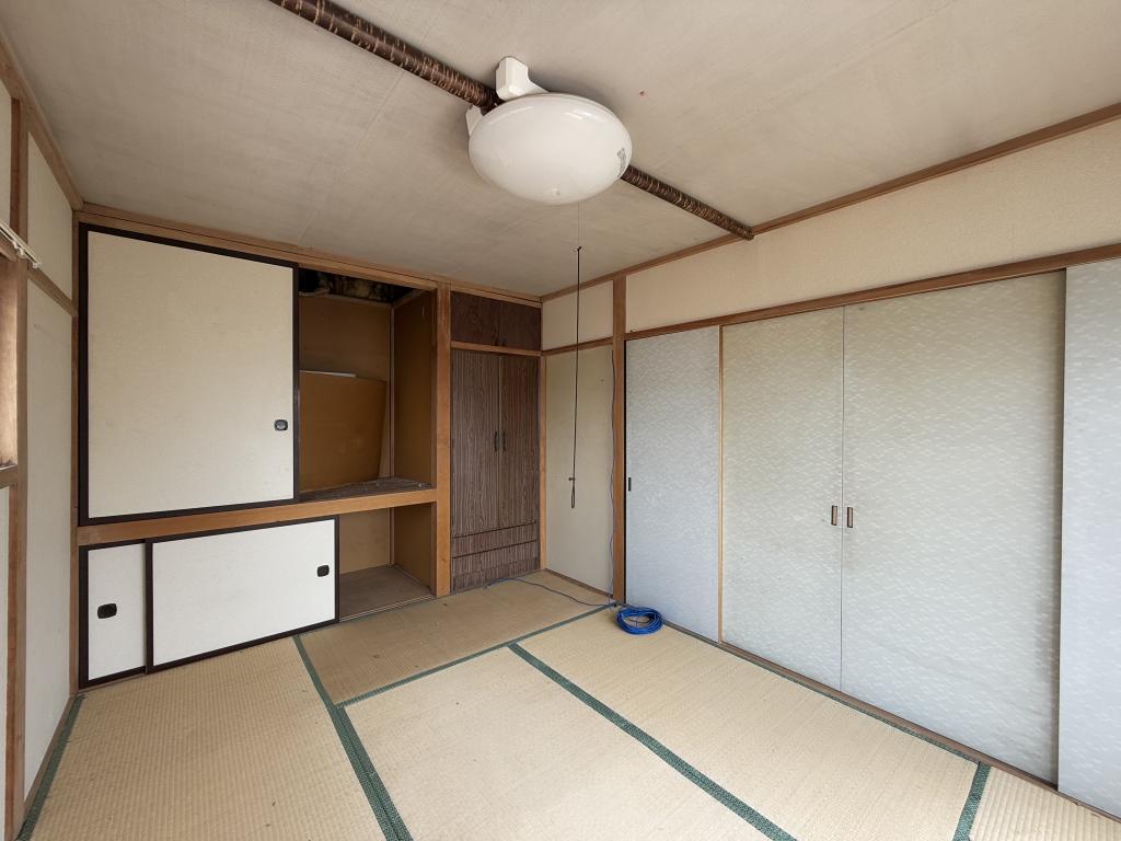 緑ヶ岡６丁目　中古戸建 内観