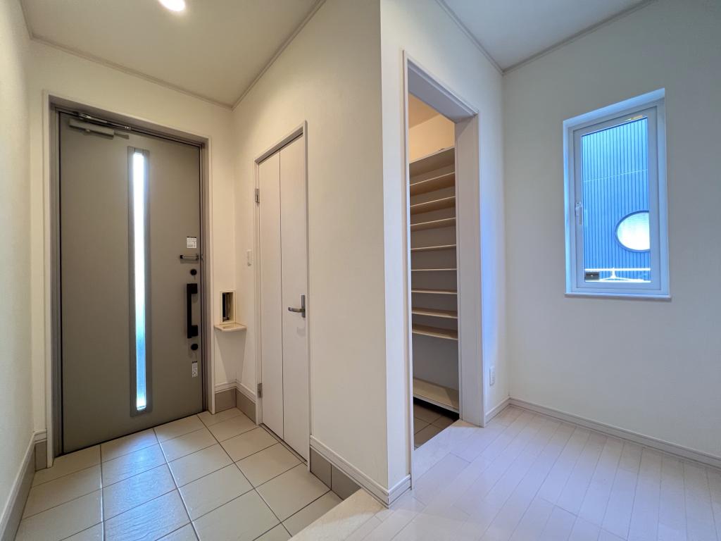 釧路市愛国東2丁目　中古戸建  内観