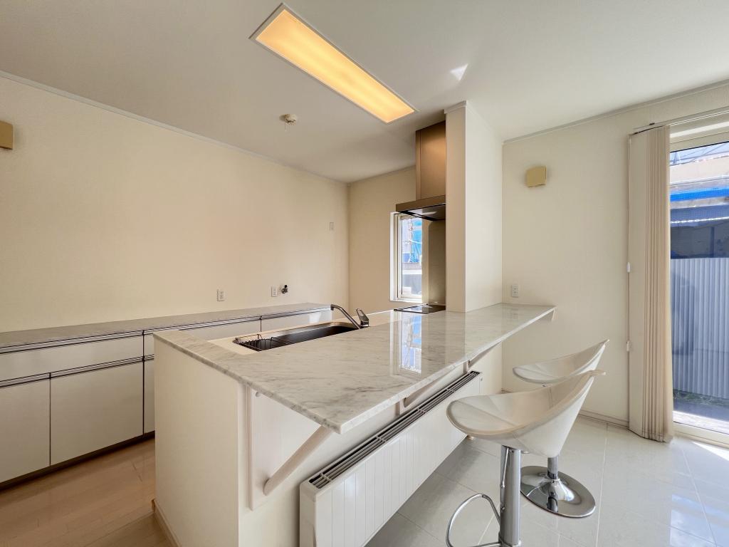 釧路市愛国東2丁目　中古戸建  内観