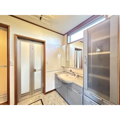 釧路市昭和中央１丁目　中古戸建 内観