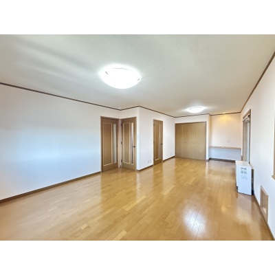 釧路市昭和中央１丁目　中古戸建 内観