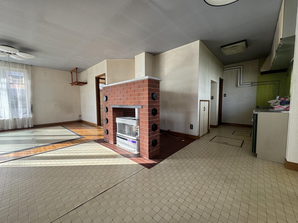 緑ケ岡5丁目　中古戸建 内観