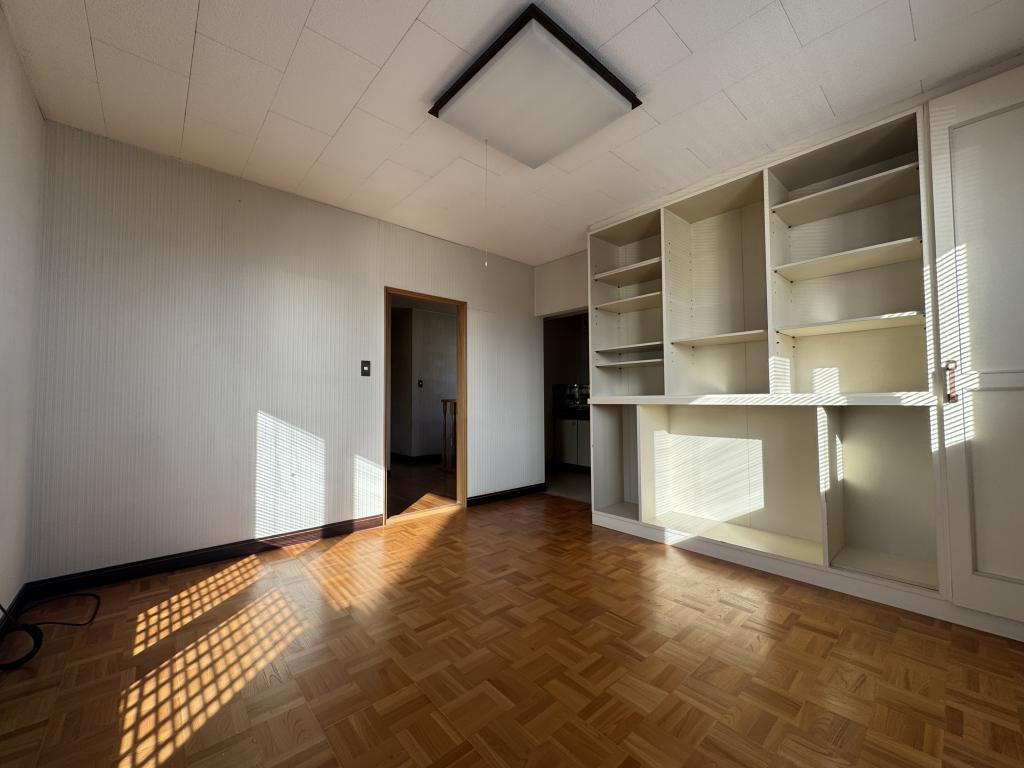 緑ケ岡5丁目　中古戸建 内観