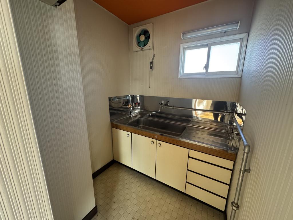 緑ケ岡5丁目　中古戸建 内観