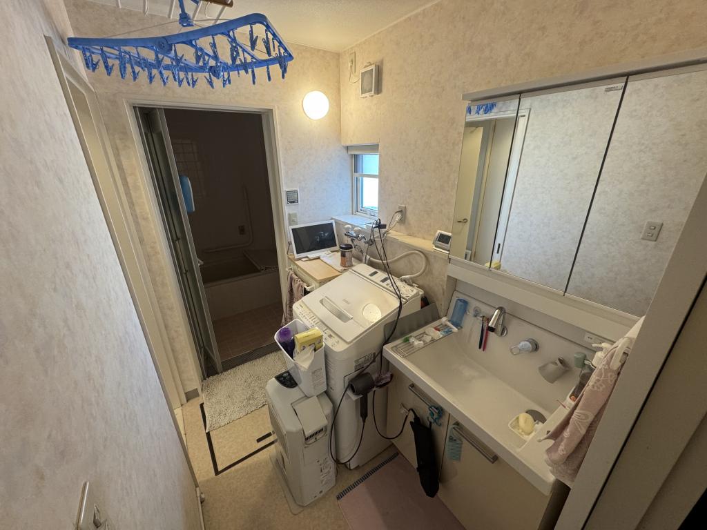 暁町　中古戸建 内観