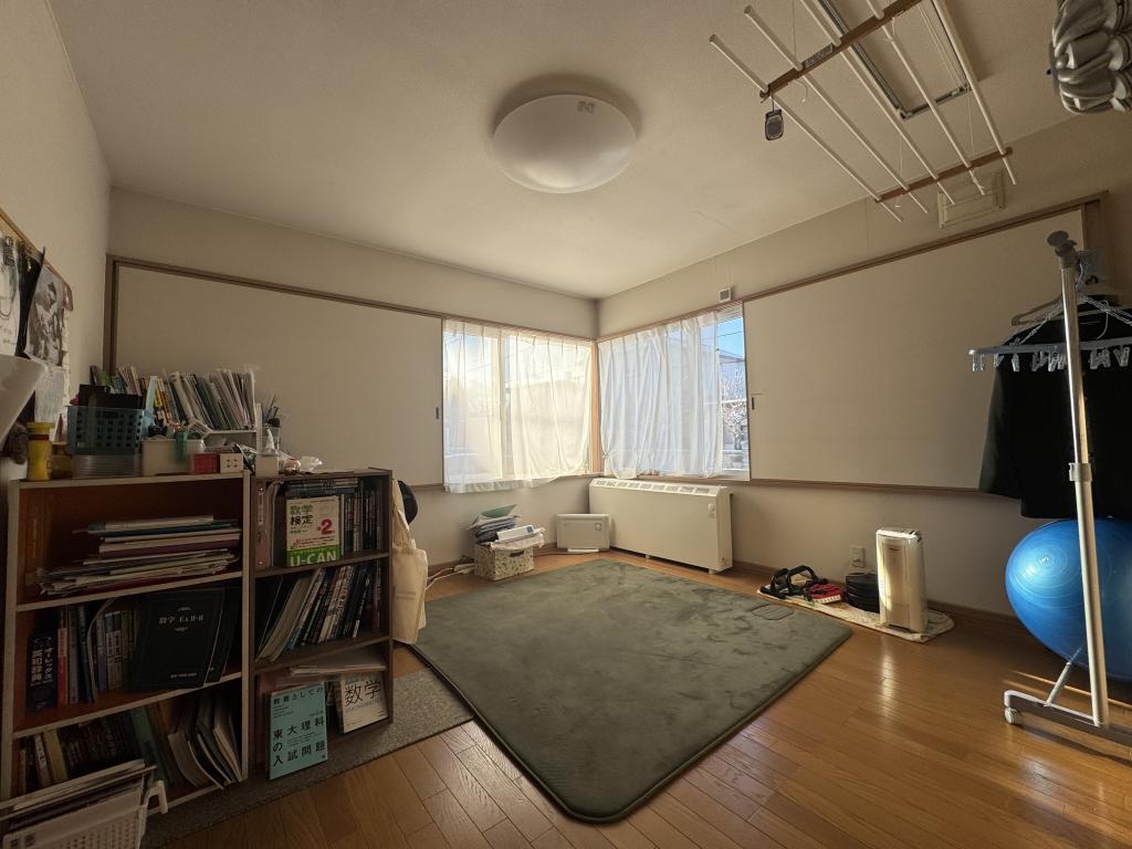 暁町　中古戸建 内観