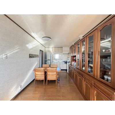 釧路市武佐２丁目　２世帯型中古戸建 内観