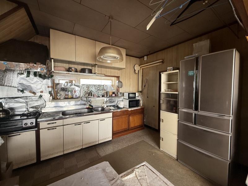 釧路市桜ケ岡４丁目　中古戸建 内観