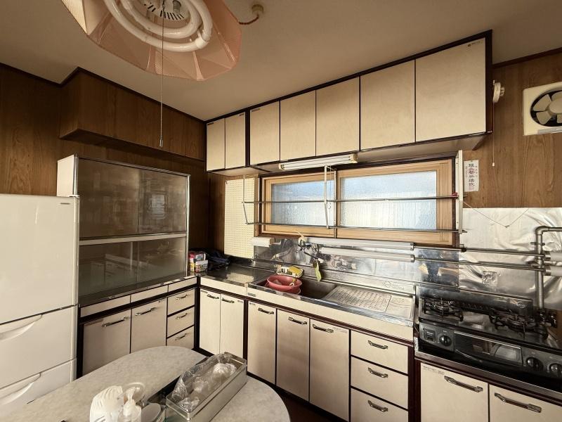 釧路市桜ケ岡１丁目　中古戸建 内観