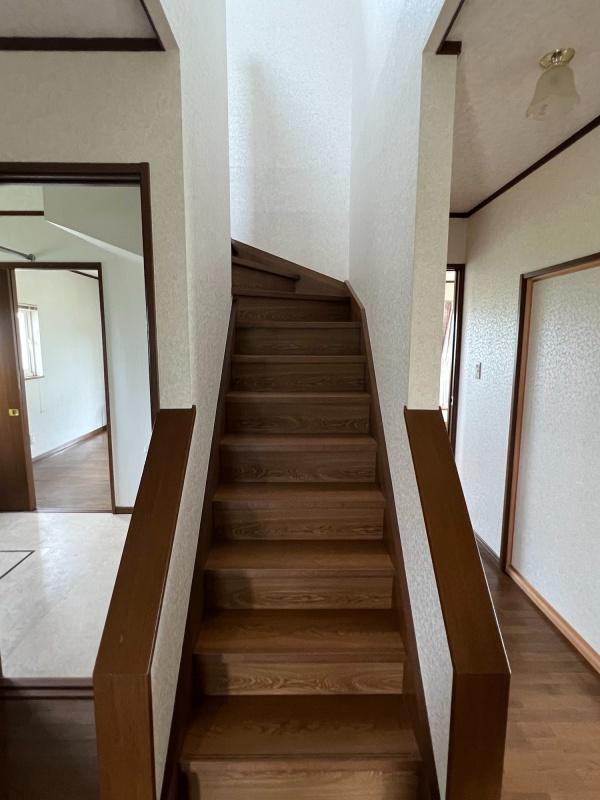 音別町共栄１丁目　中古戸建 内観