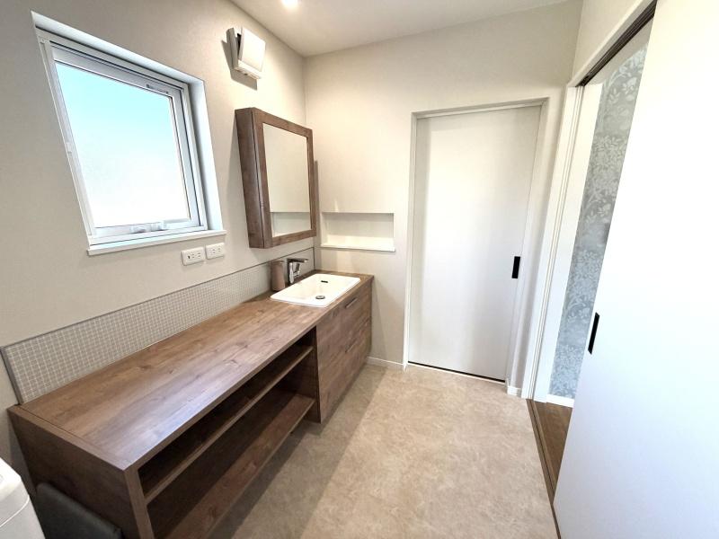 釧路市富士見３丁目　店舗付き戸建 内観