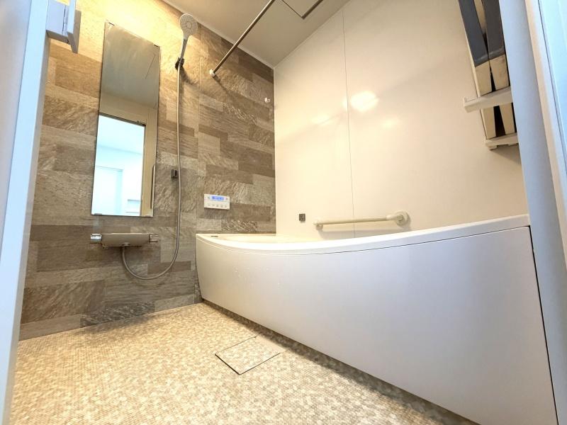 釧路市富士見３丁目　店舗付き戸建 内観