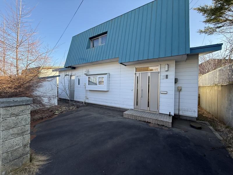 釧路市緑ヶ岡２丁目　建物付き中古戸建 内観