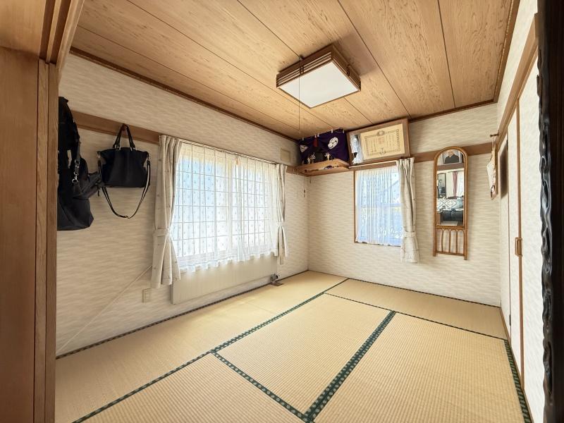 釧路市文苑４丁目41　中古戸建 内観