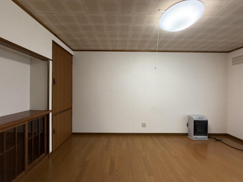 釧路市新川町　中古戸建 内観
