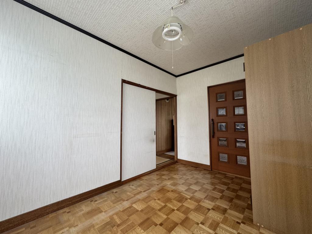 春採6丁目　中古戸建 内観