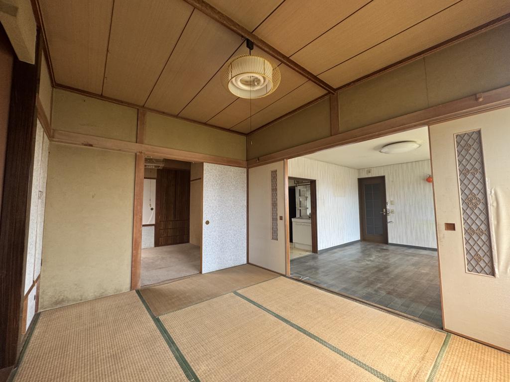 桜ケ岡6丁目　中古戸建 内観