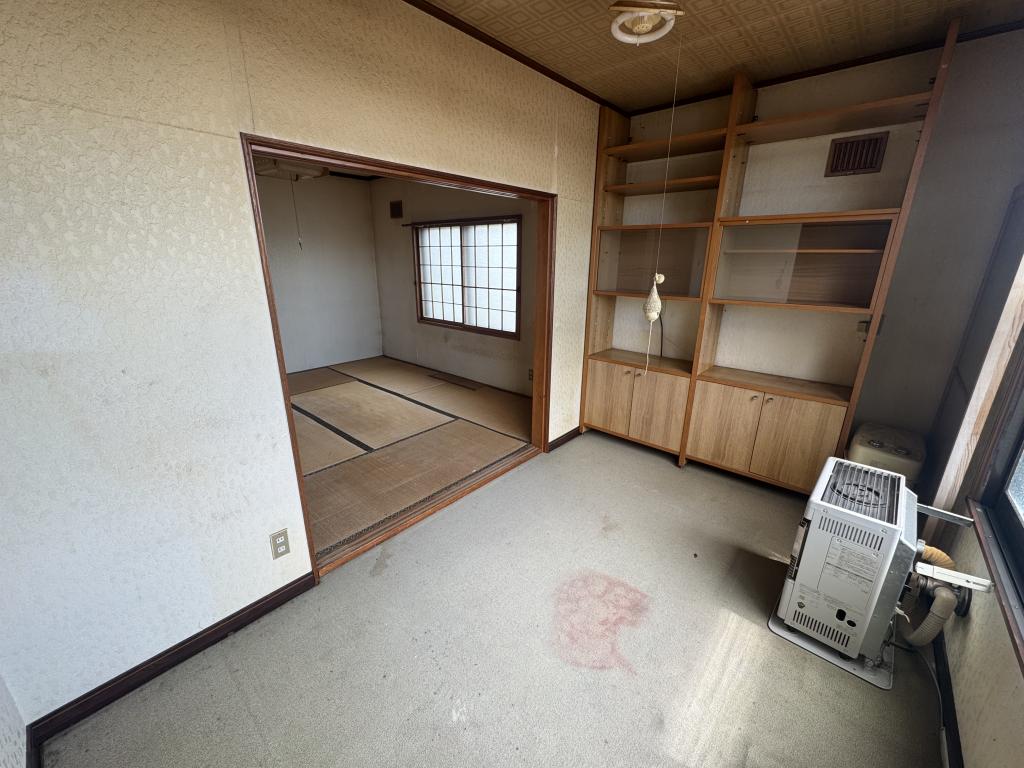桜ケ岡6丁目　中古戸建 内観