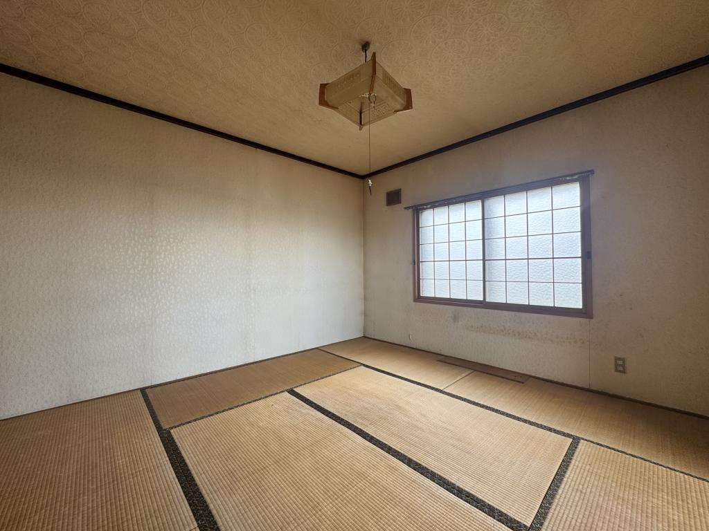 桜ケ岡6丁目　中古戸建 内観
