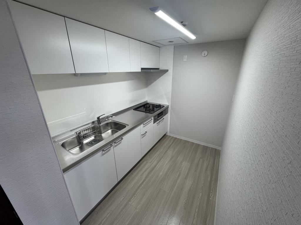 リーセント双葉町　フルリフォーム済み　中古マンション 内観