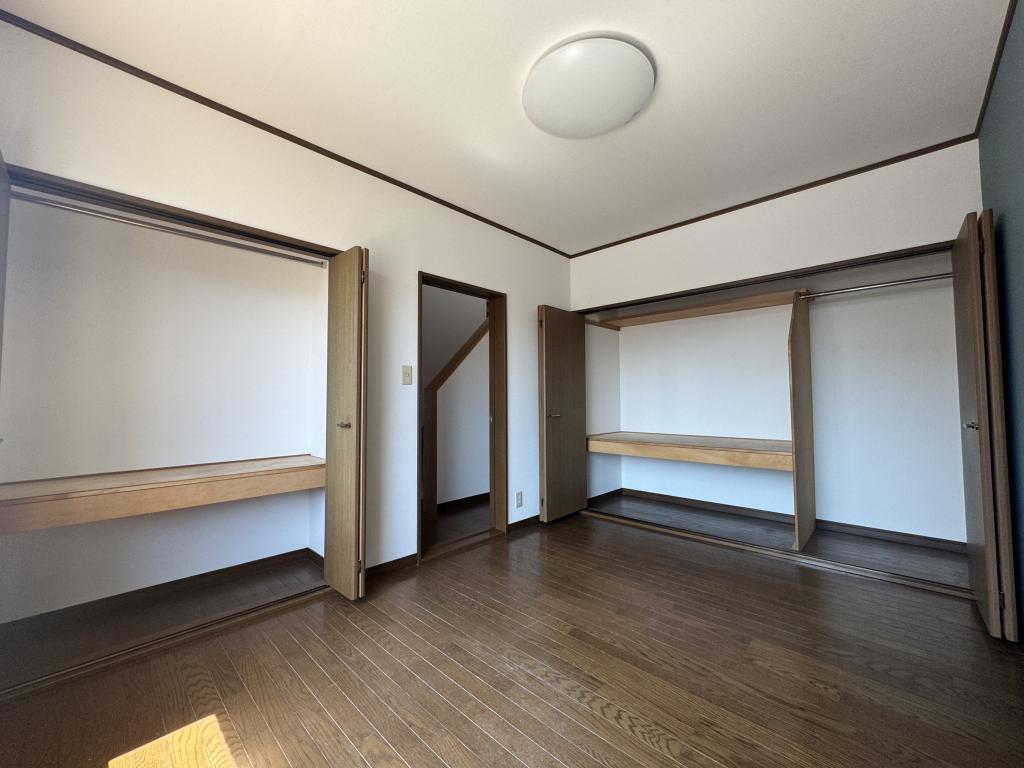 桜ケ岡7丁目　中古戸建 内観