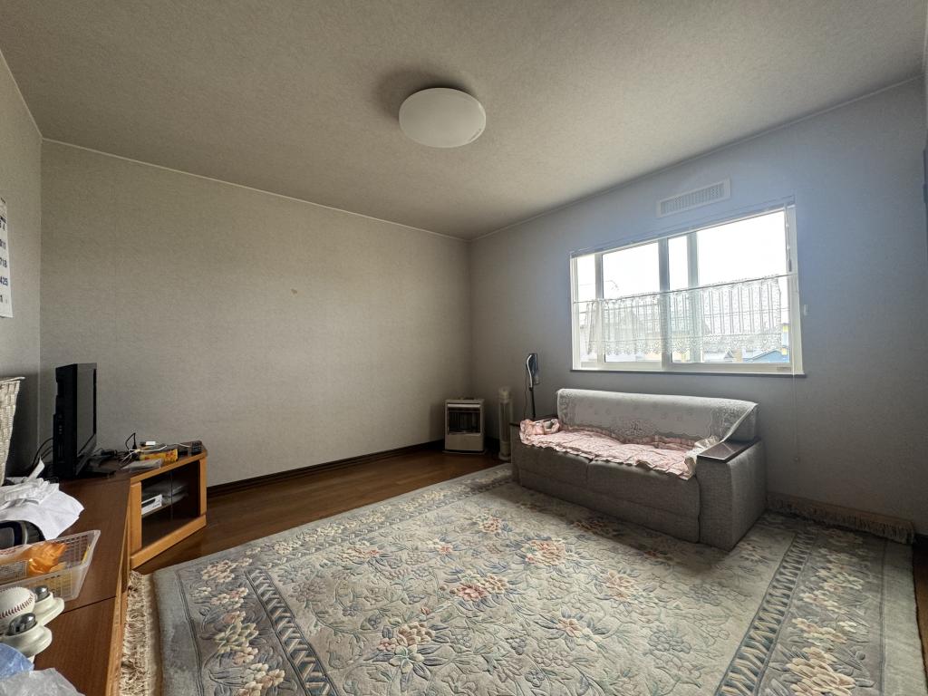 文苑4丁目　日本ハウスHD施工　中古戸建 内観