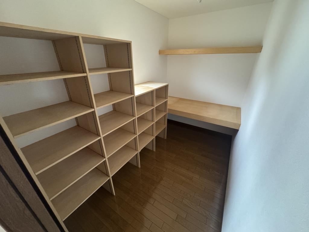 文苑2丁目　中古戸建 内観